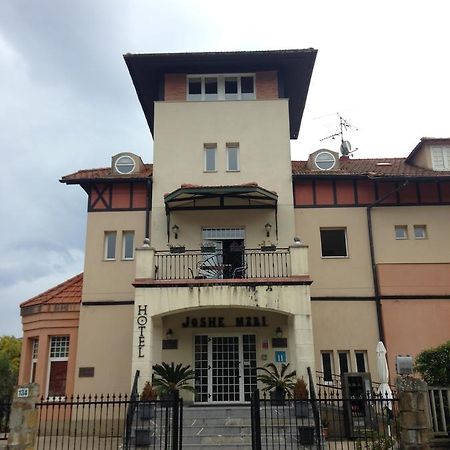 באקיו Hotel Joshe Mari מראה חיצוני תמונה