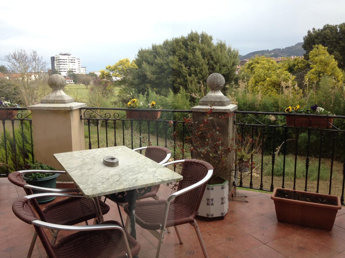 באקיו Hotel Joshe Mari מראה חיצוני תמונה